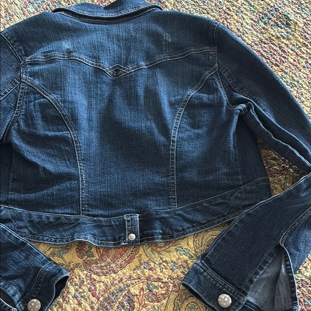 Jolt Blue Jean Jacket Timeless Denim Style - Picture 3 of 3